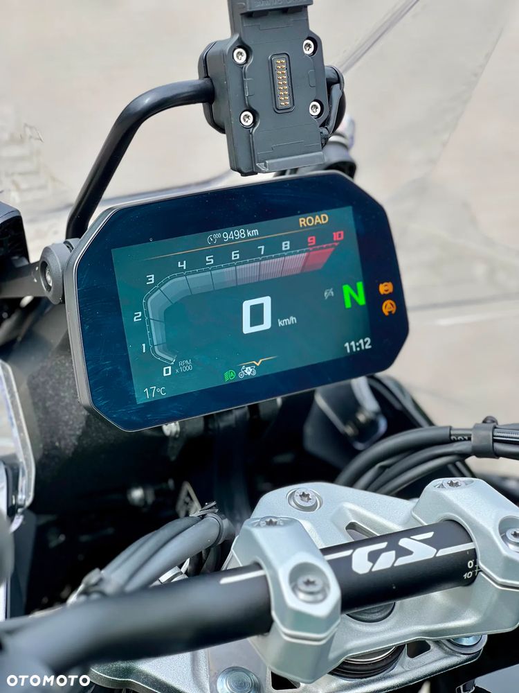 BMW R - 9