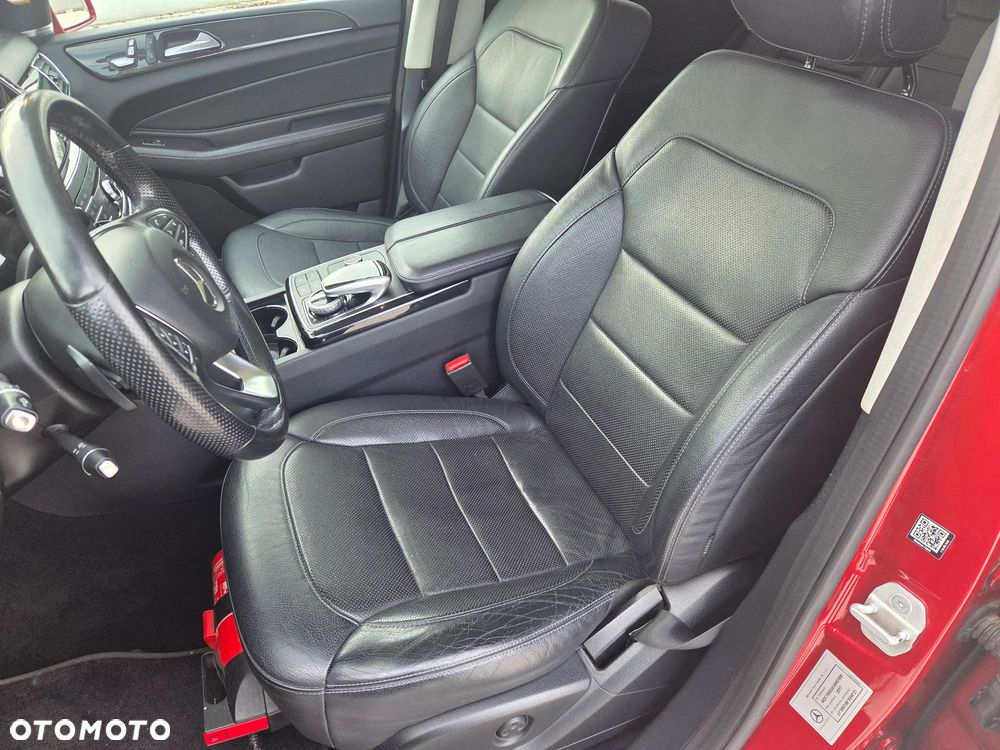 Mercedes-Benz GLE - 28