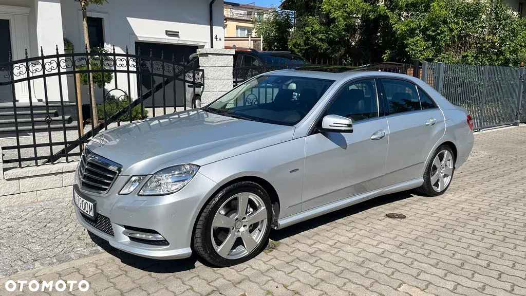 Mercedes-Benz Klasa E 250 CDI 4-Matic BlueEff Elegance - 3
