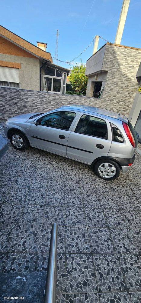 Opel Corsa 1.2 16V On Air - 5