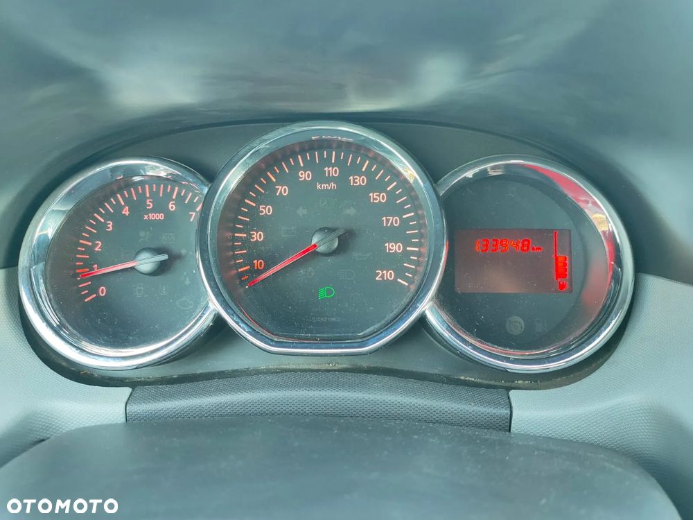 Dacia Duster 1.6 Ambiance 4x4 - 11