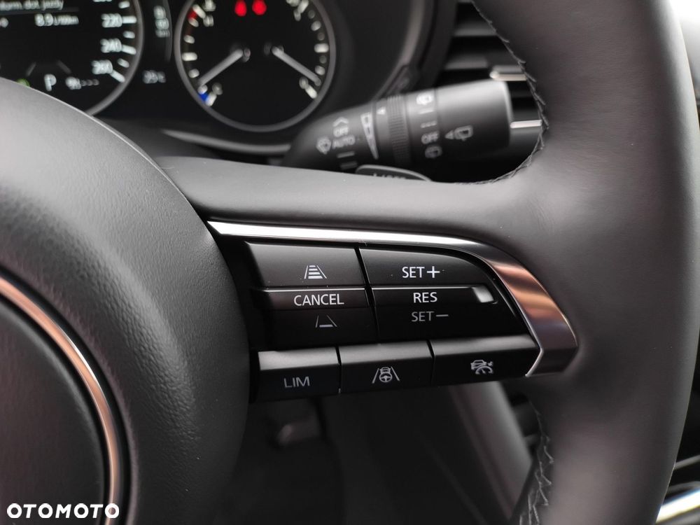 Mazda 3 2.0 mHEV Exclusive-Line - 15