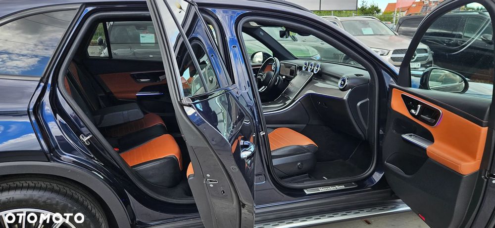 Mercedes-Benz GLC 220 d mHEV 4-Matic AMG Line - 16