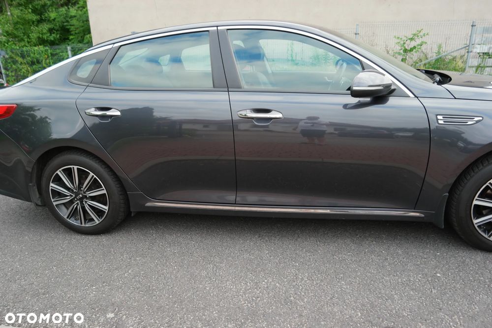 Kia Optima - 15