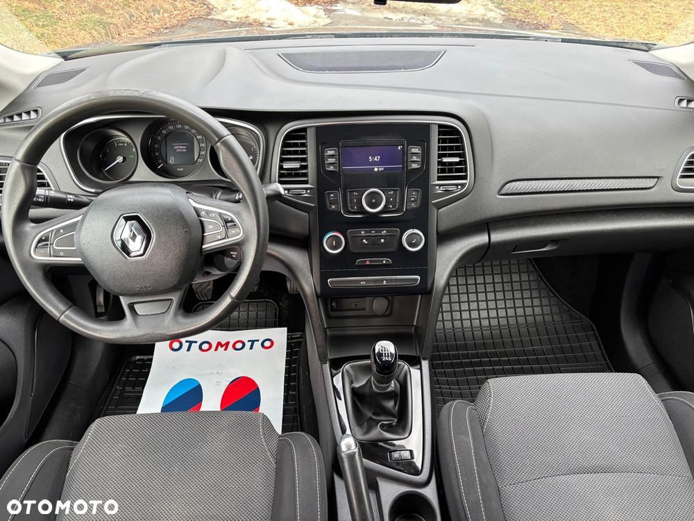 Renault Megane ENERGY TCe 100 EXPERIENCE - 9