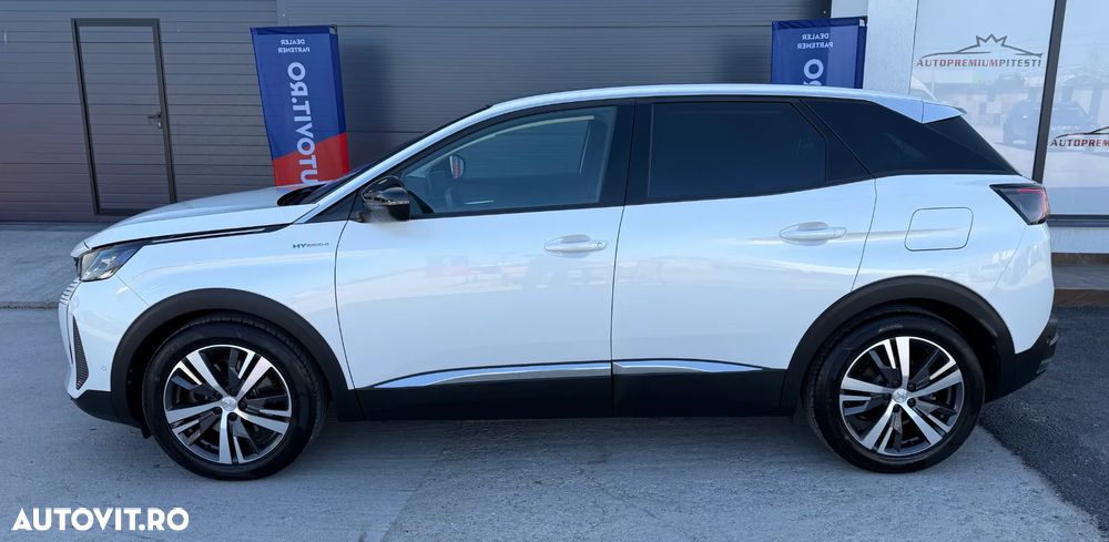 Peugeot 3008 PHEV 300 EAT8 4X4 GT - 23