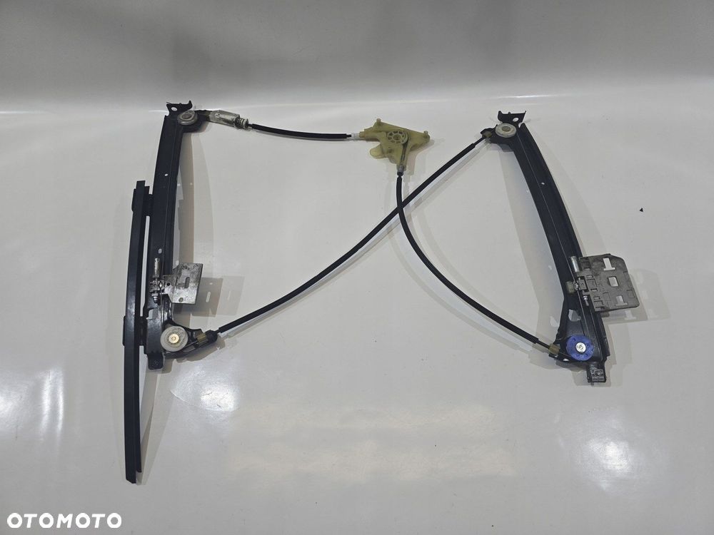 podnośnik szyby prawy renault laguna iii coupe 2011 - 2