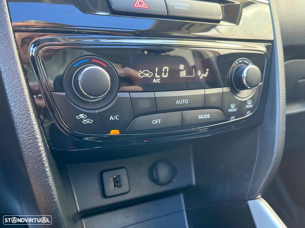 Suzuki Vitara 1.6 VVT Special Edition - 36