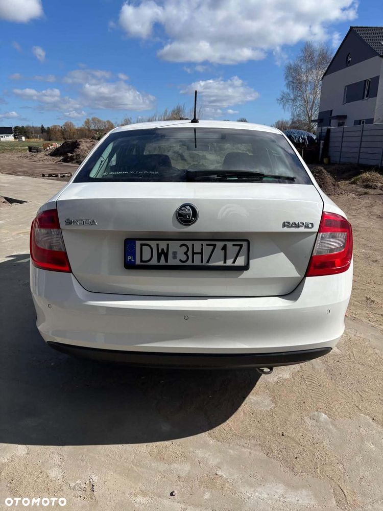 Skoda RAPID 1.4 TDI DPF Ambition - 3