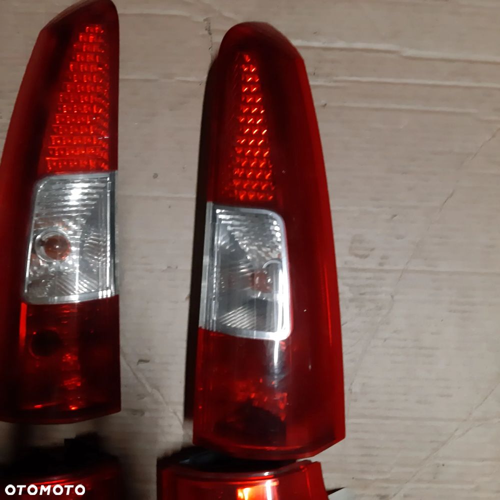 Lampa Tylna Górna Prawa Lub Lewa Volvo V70 XC70 lift diody - 2