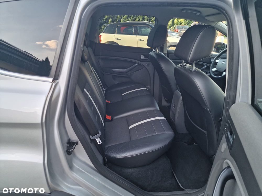 Ford Kuga 2.0 TDCi 4WD Titanium - 15
