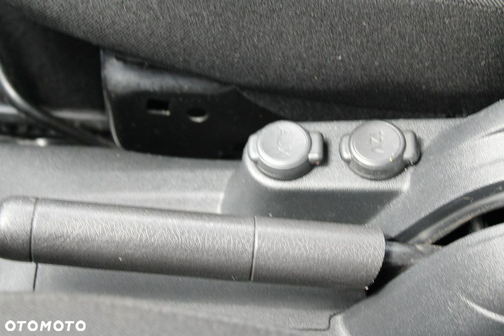 Citroën C-Elysée - 23