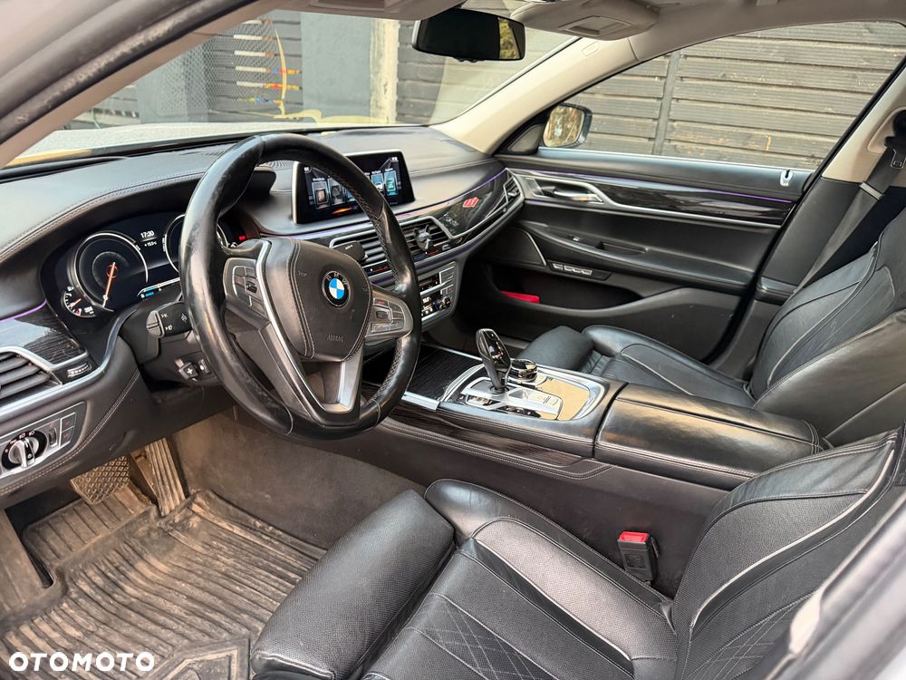 BMW Seria 7 - 9