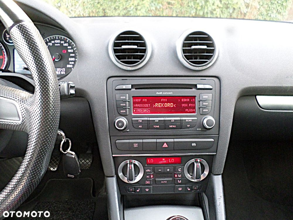 Audi A3 Sportback 2.0 TDI DPF Ambiente - 9