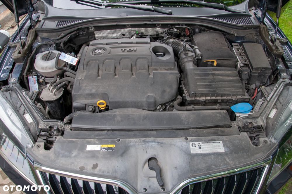 Skoda Superb 2.0 TDI DSG Style - 16