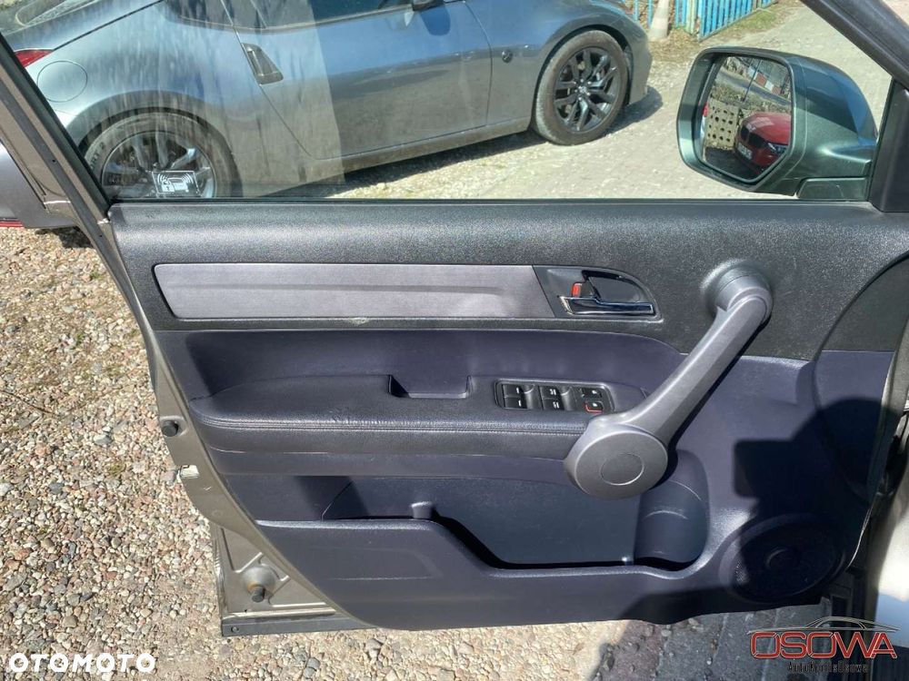 Honda CR-V 2.0 Executive NAVI - 31