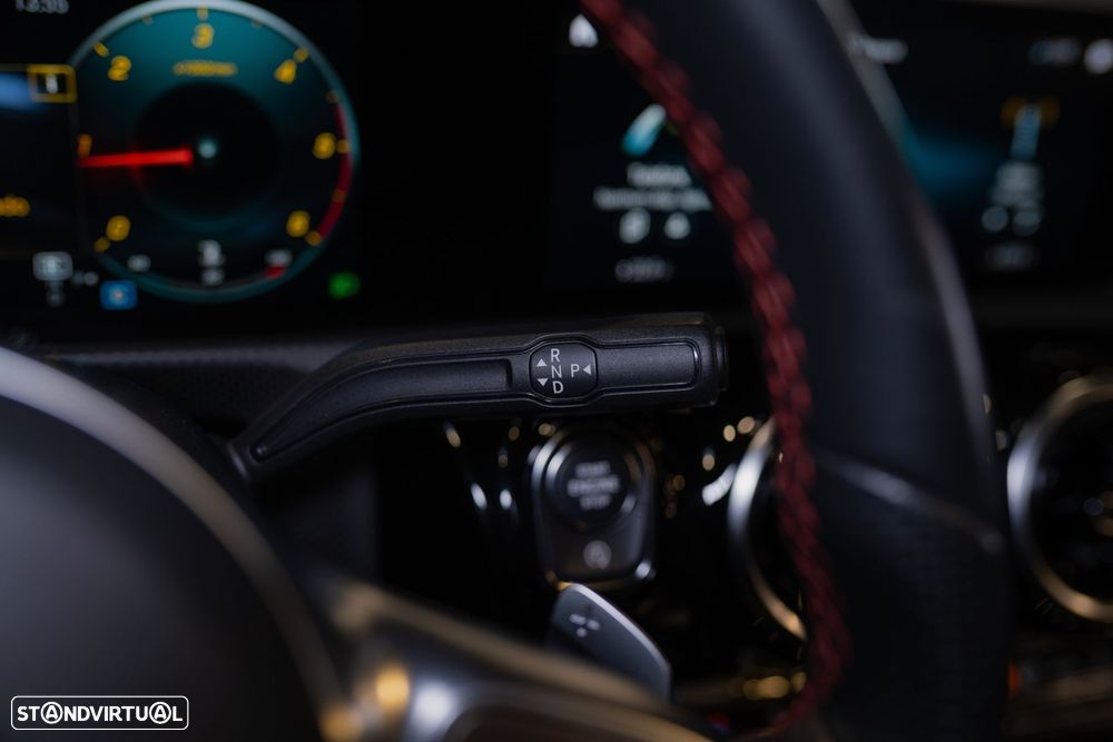 Mercedes-Benz A 180 Limousine d AMG Line Aut. - 43