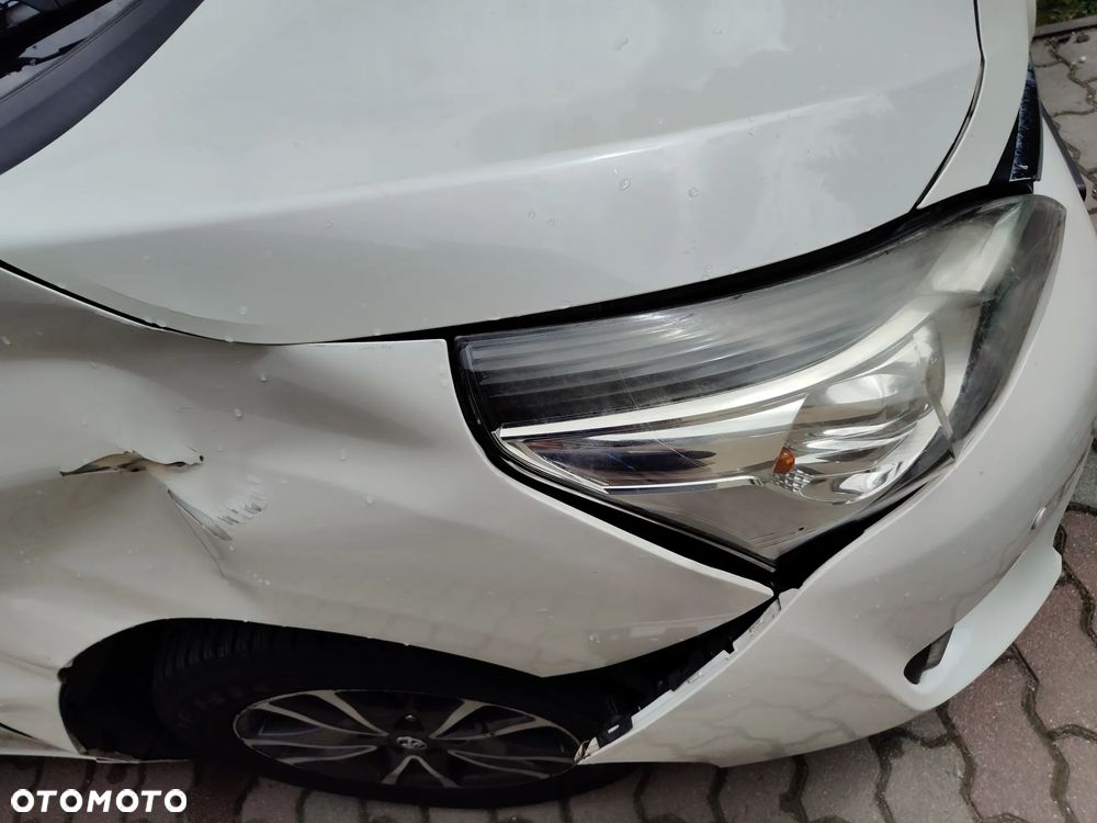 Toyota Verso 1.6 D-4D Active 7os - 12