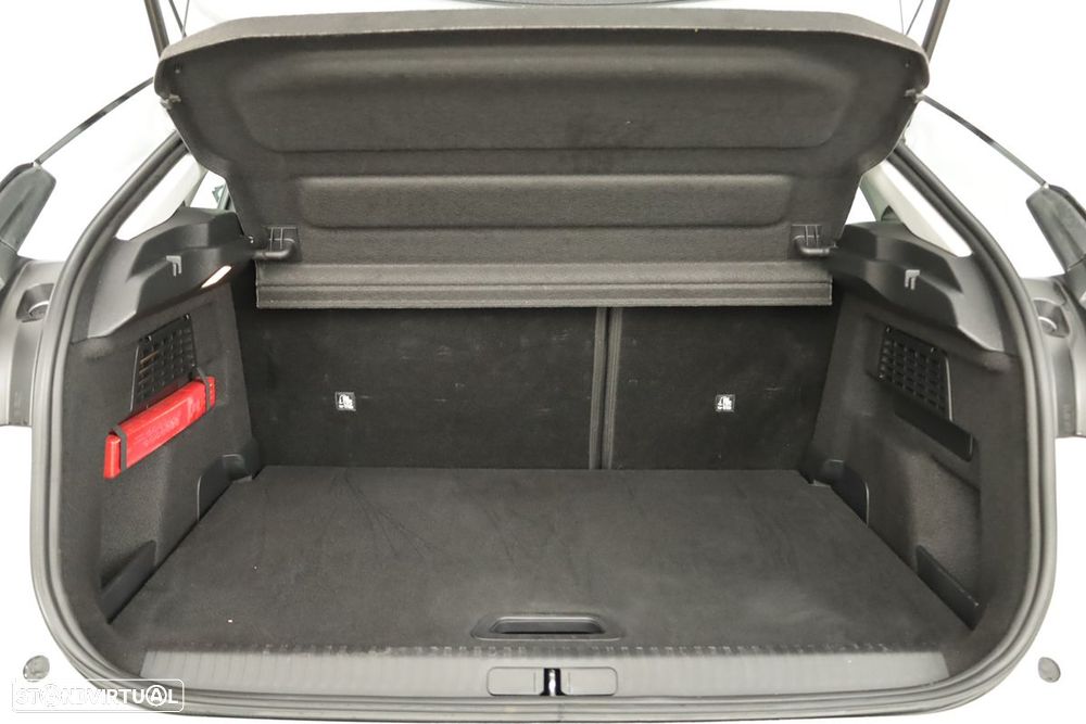 Citroën C4 1.2 PureTech Plus EAT8 - 24