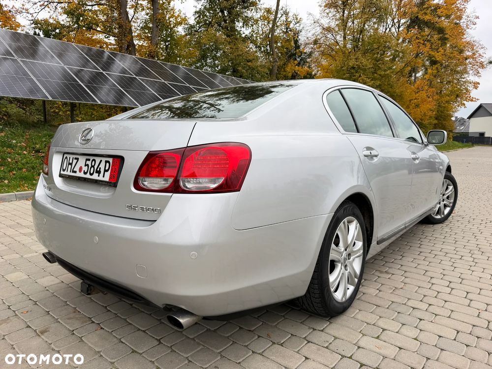 Lexus GS - 6