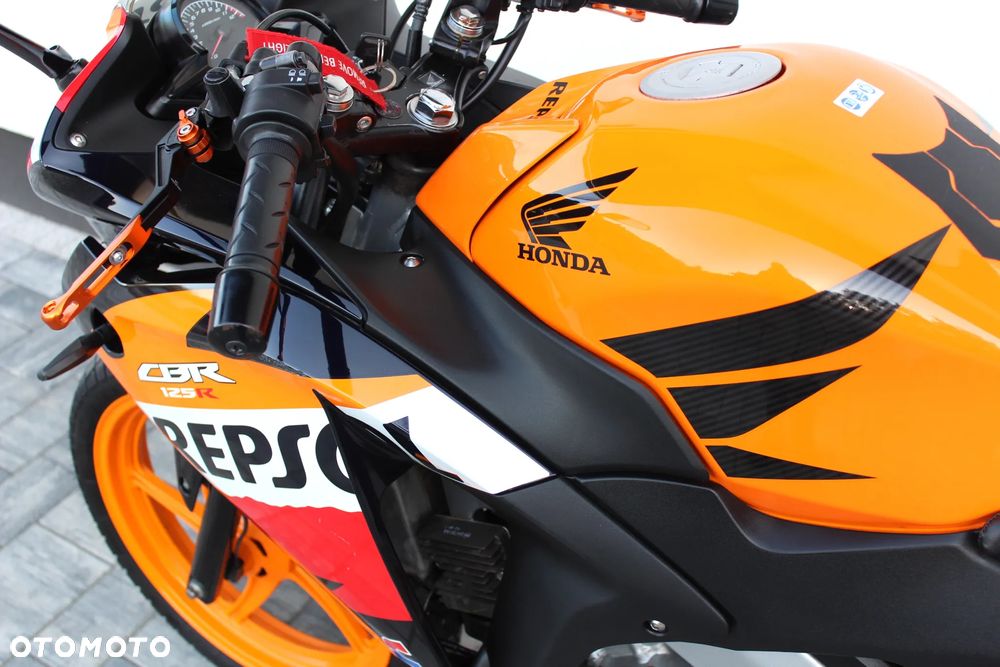 Honda CBR - 15