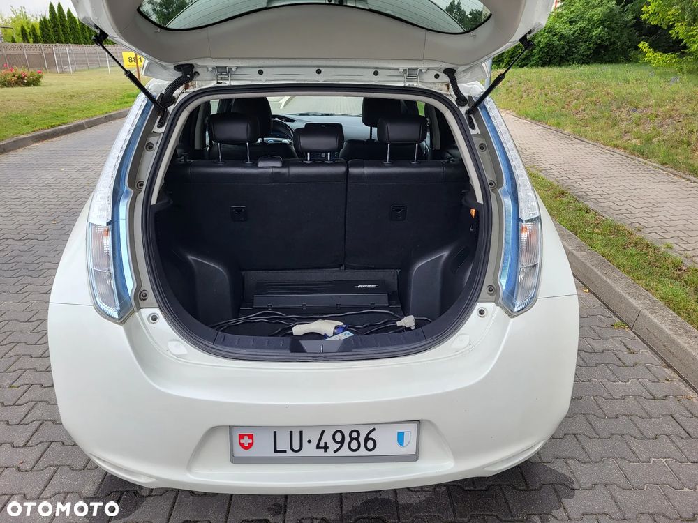 Nissan Leaf 24 kWh (mit Batterie) Visia + - 7