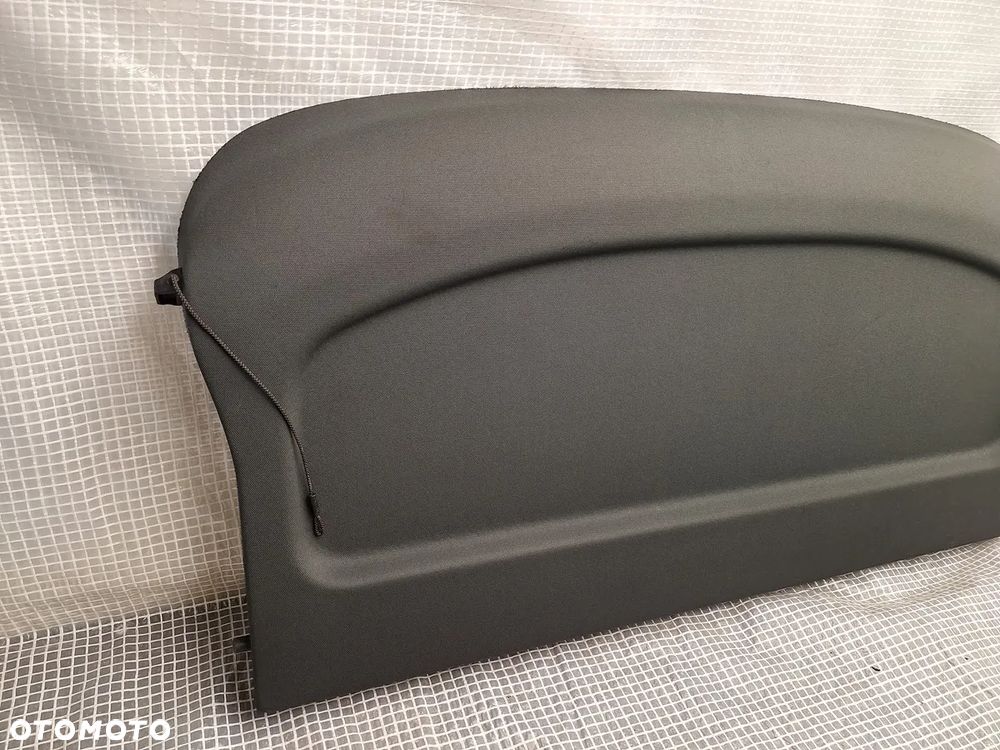 polka bagaznika tylna audi q2 81a 81a867769 2016-2026 orginal demontaz - 2