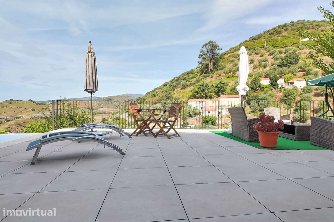 Turismo Rural rentável no Douro | 7 apartamentos, piscina e vinhas - Grande imagem: 5/57