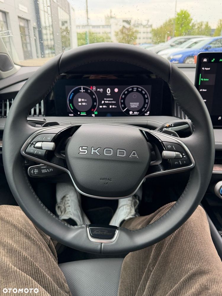Skoda Superb 2.0 TSI Sportline DSG - 31