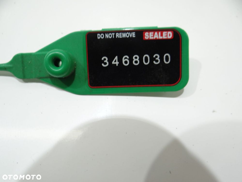 LISTWY SHADOW LINE BMW E90 LCI - 10