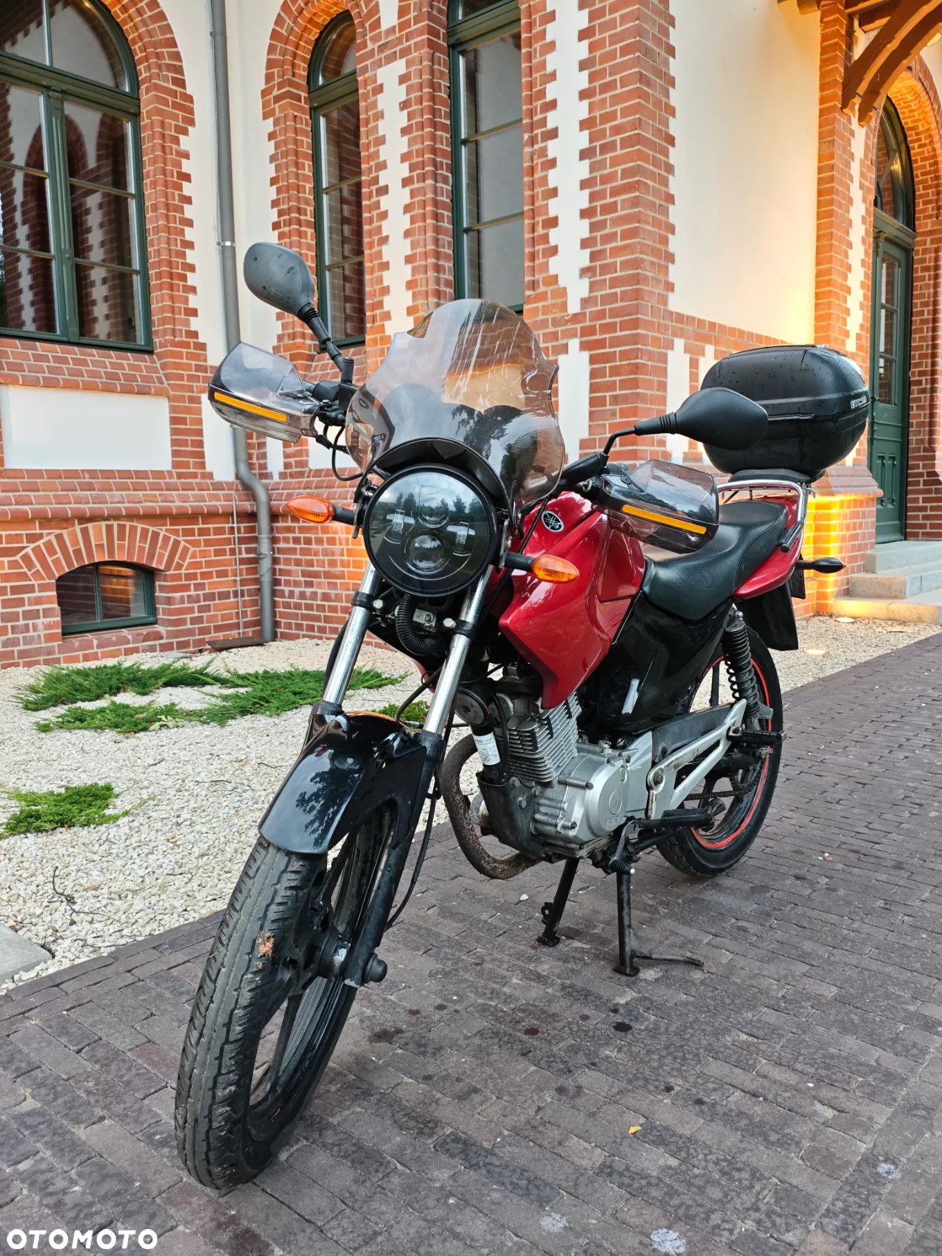 Yamaha YBR - 1