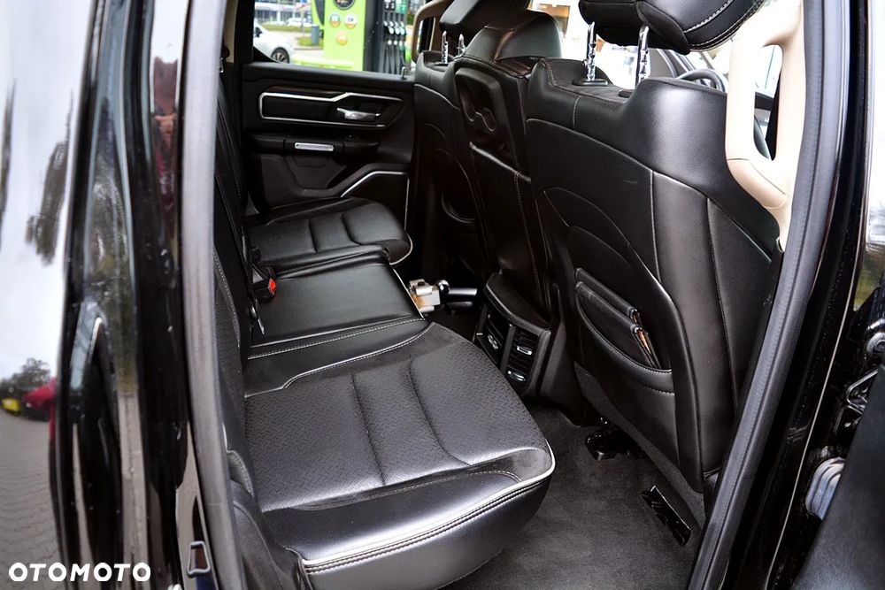 Dodge RAM 5.7 4x4 - 23