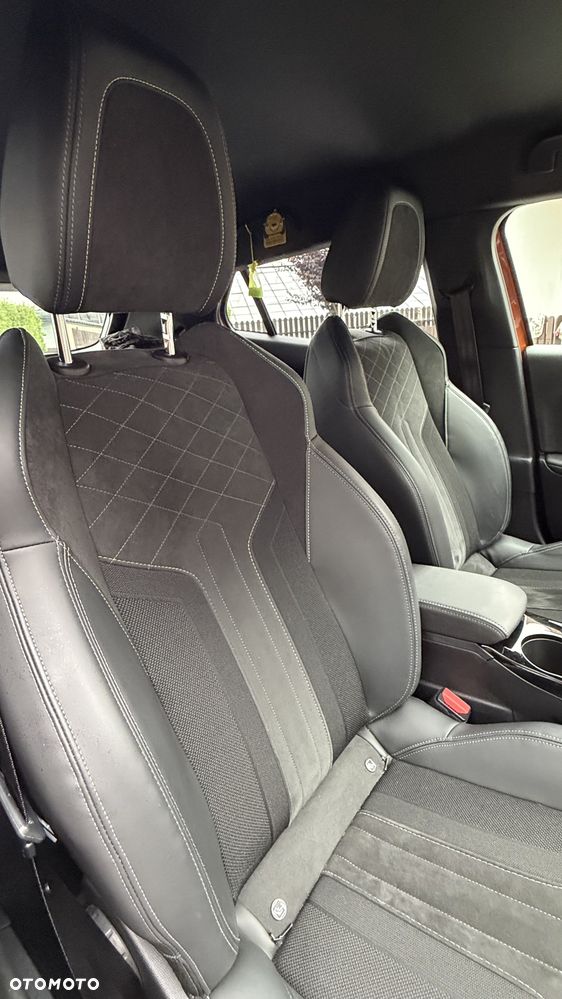 Peugeot 2008 1.2 PureTech GT S&S EAT8 - 12