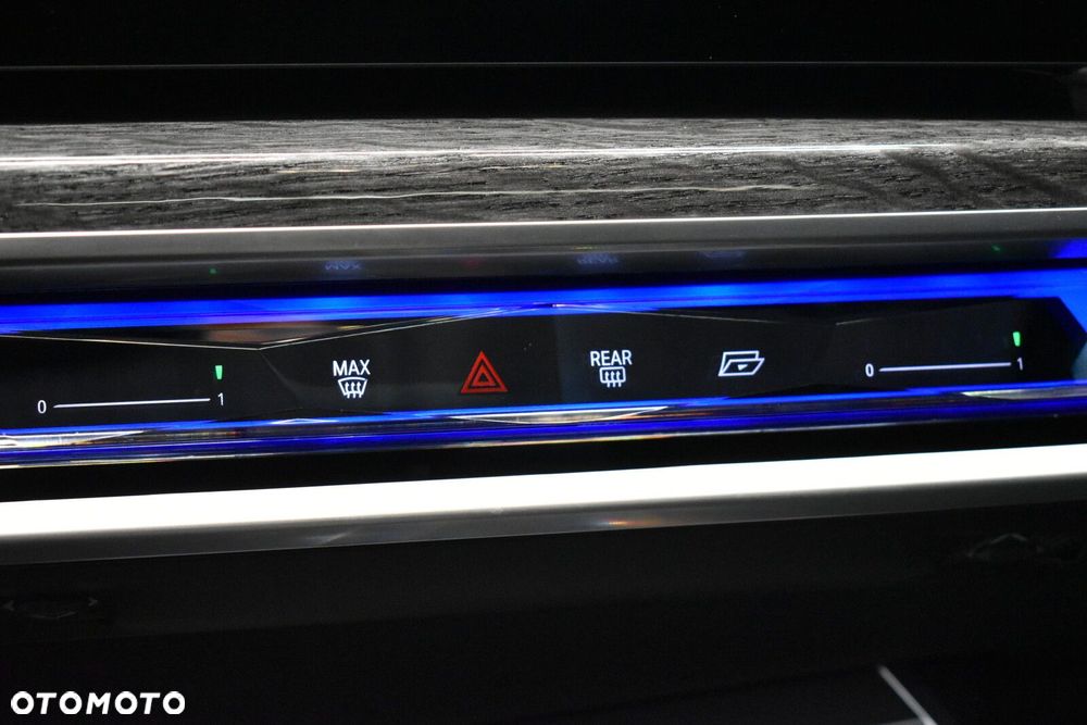 BMW Seria 7 - 20