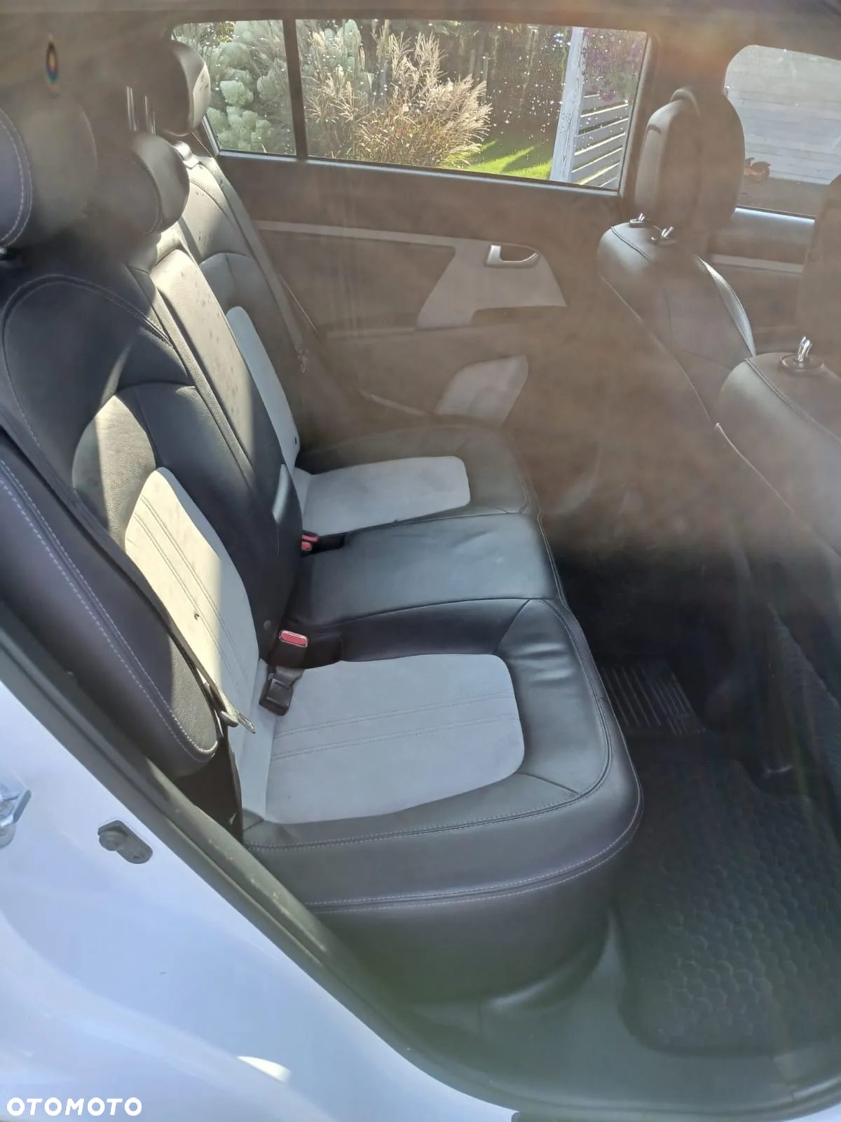 Kia Sportage 1.7 CRDI L 2WD - 12