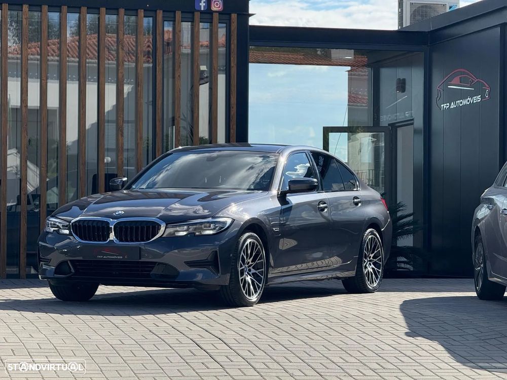 BMW 320 e Line Sport Auto - 1
