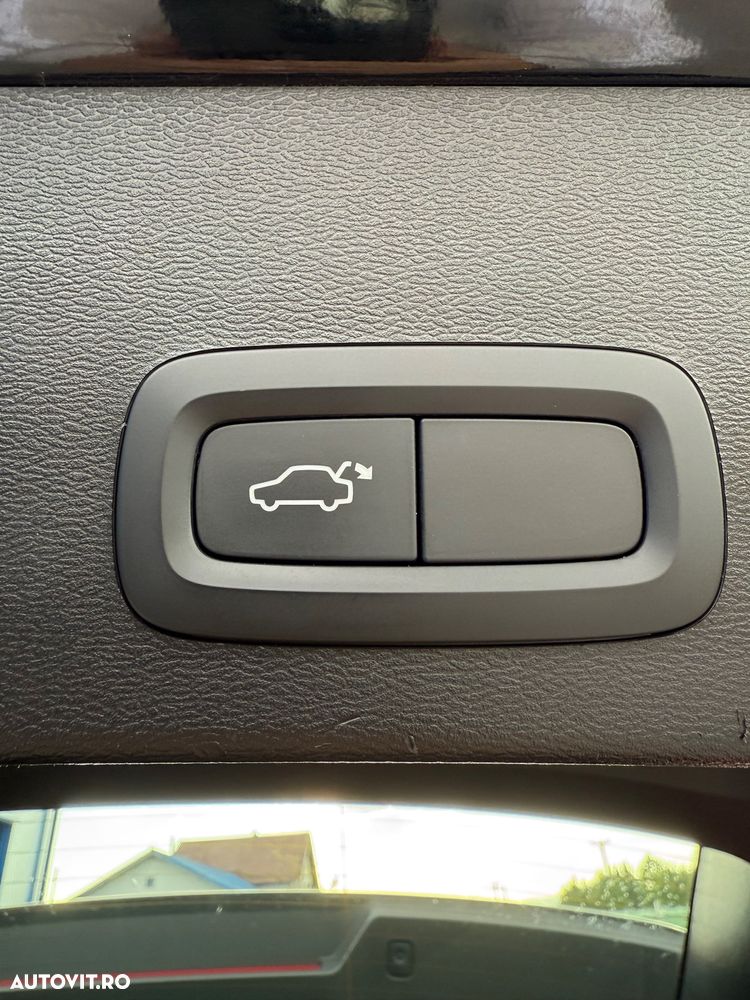 Volvo XC 40 T3 Geartronic RDesign - 15