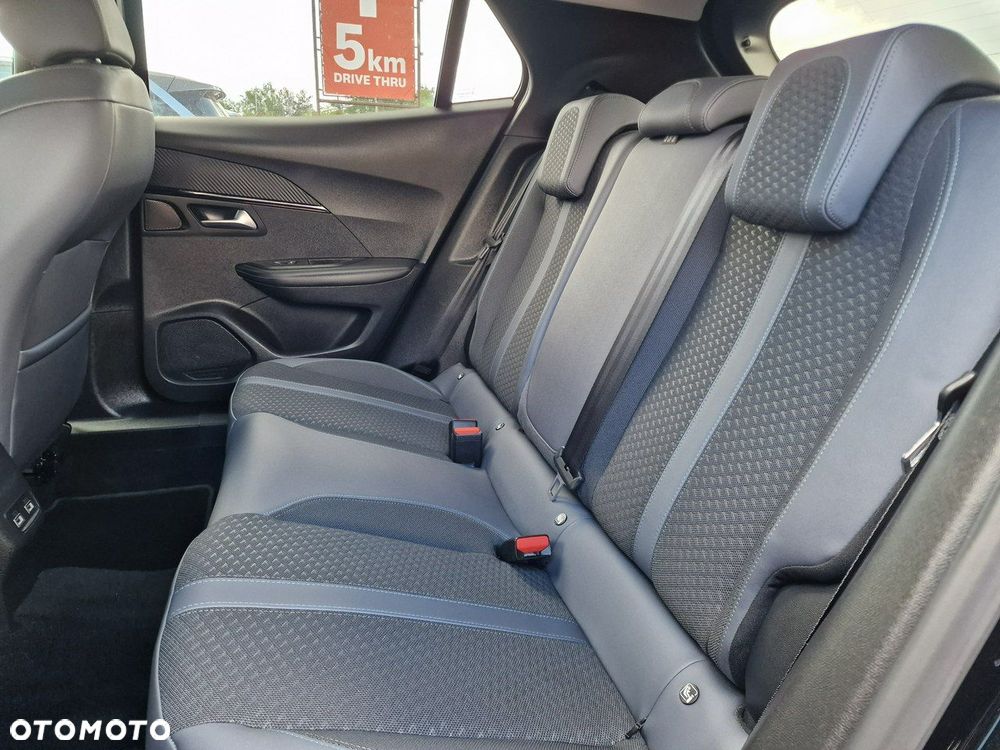 Peugeot 2008 1.2 Pure Tech GPF Allure S&S - 21