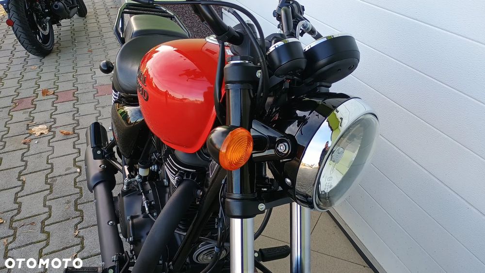 Royal Enfield Meteor - 22