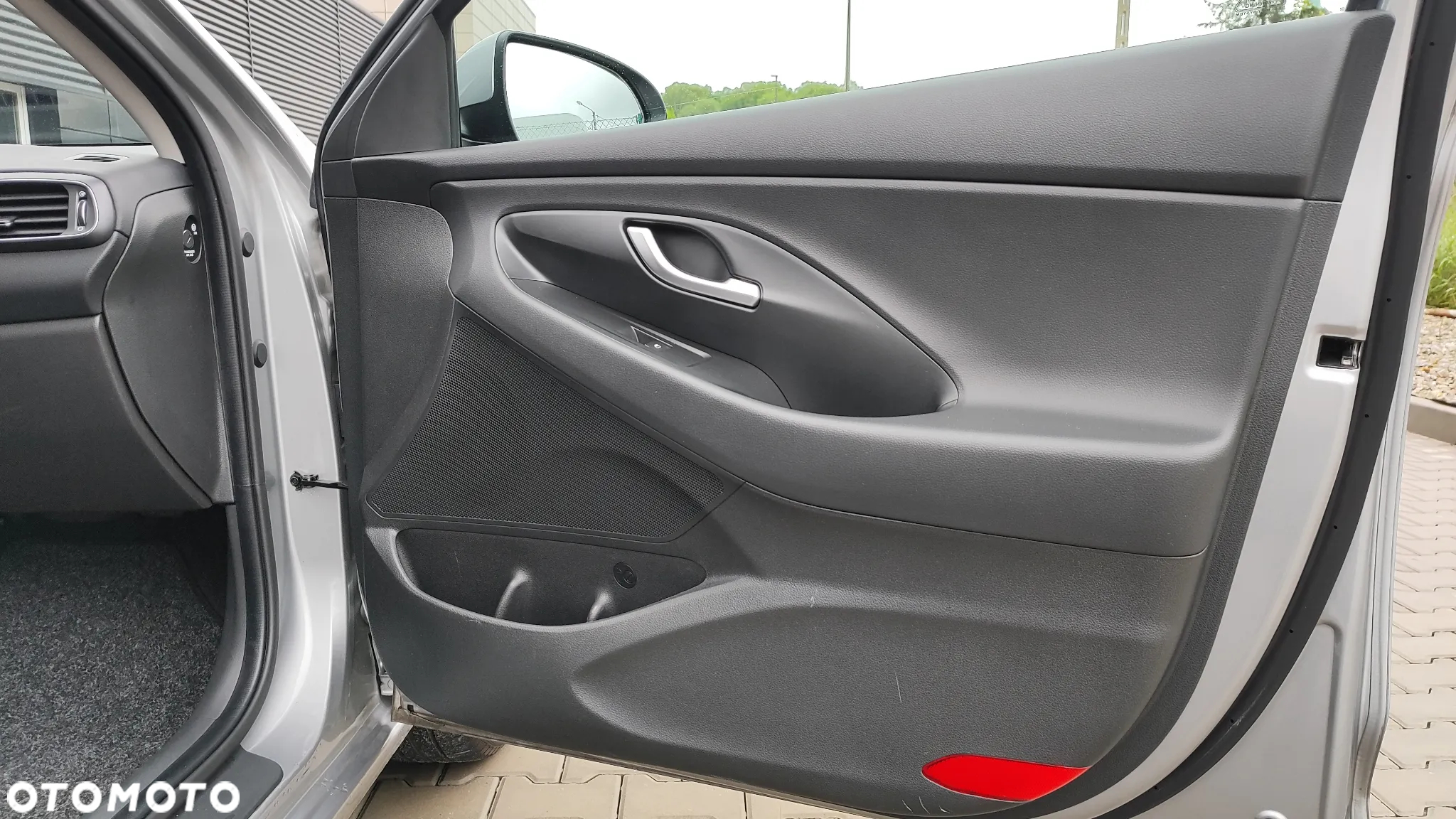 Hyundai i30 1.5 DPI Classic + - 19