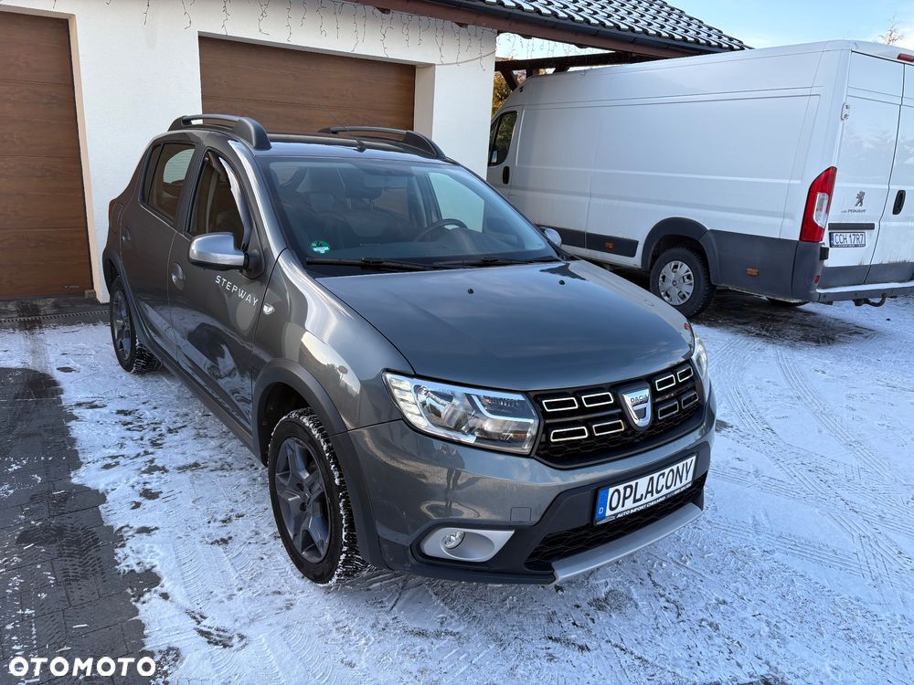 Dacia Sandero TCe 90 S&S Celebration - 9