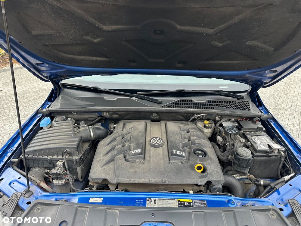 Volkswagen Amarok 3.0 V6 TDi 4MOTION Aventura - 19