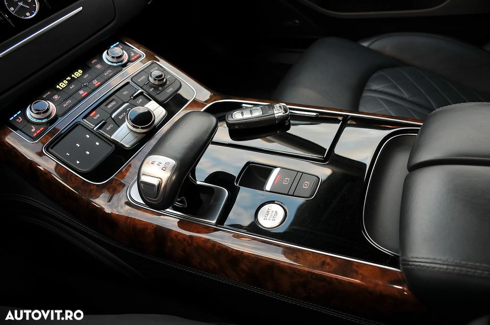 Audi A8 - 19