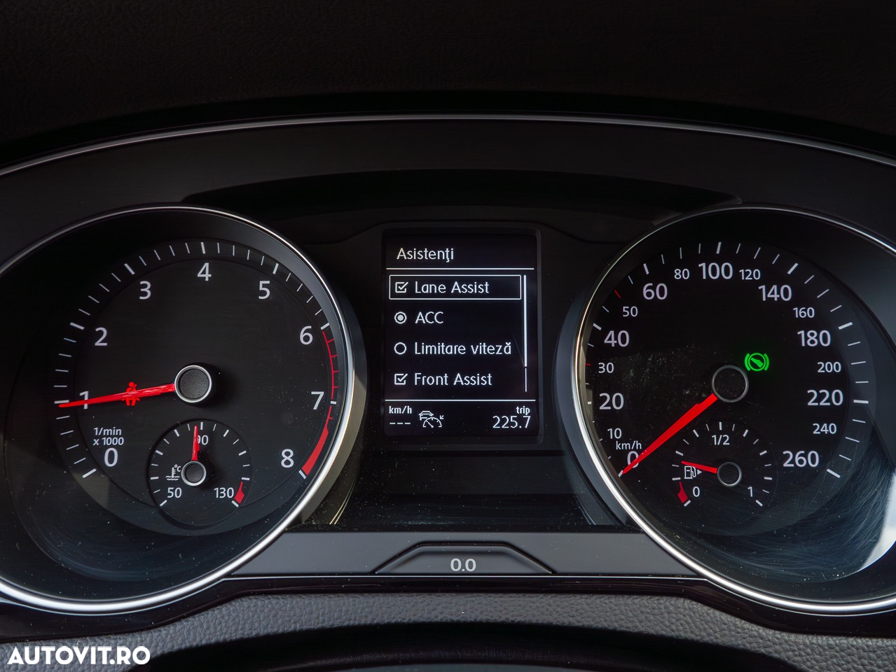 Volkswagen Passat Variant 1.5 TSI OPF DSG Comfortline - 11