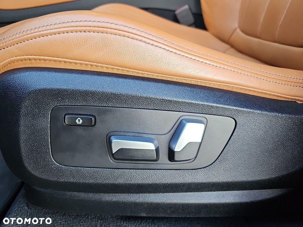 BMW X5 xDrive25d sport - 36