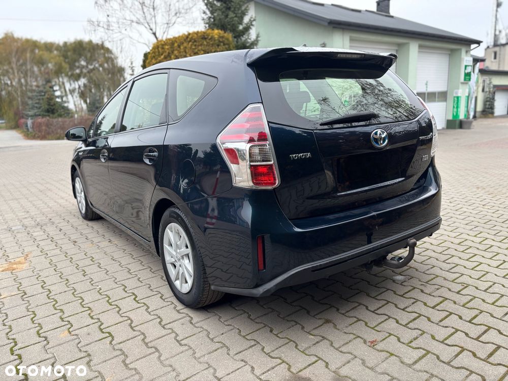 Toyota Prius+ (Hybrid) Comfort - 4