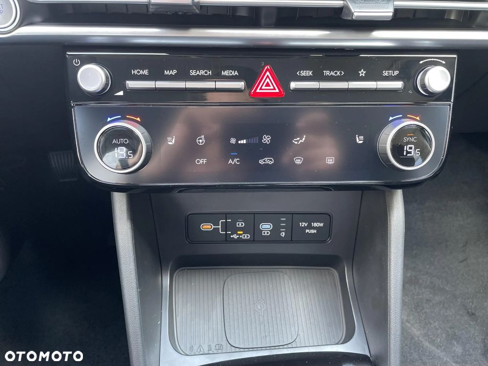 Hyundai Tucson 1.6 T-GDi Smart 2WD - 16