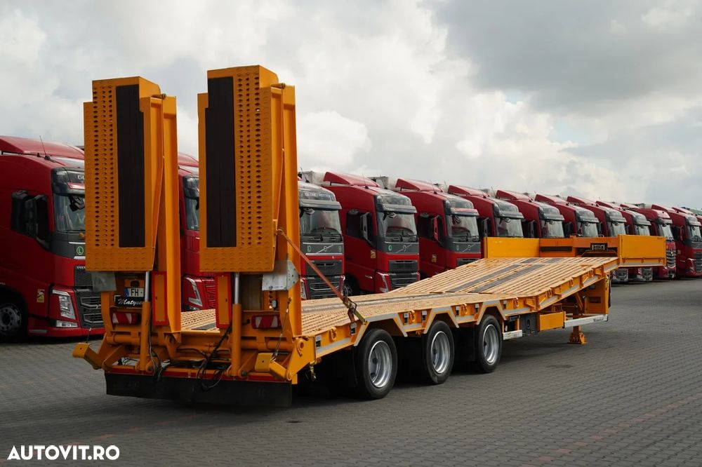 Louault / PLATFORMĂ JOASĂ - 13,6 M / PLATFORMĂ HIDRAULICĂ / RAMPE HIDRAULICE / TROLIU / AXĂ VIRATOARE / 3 AXI / - 7