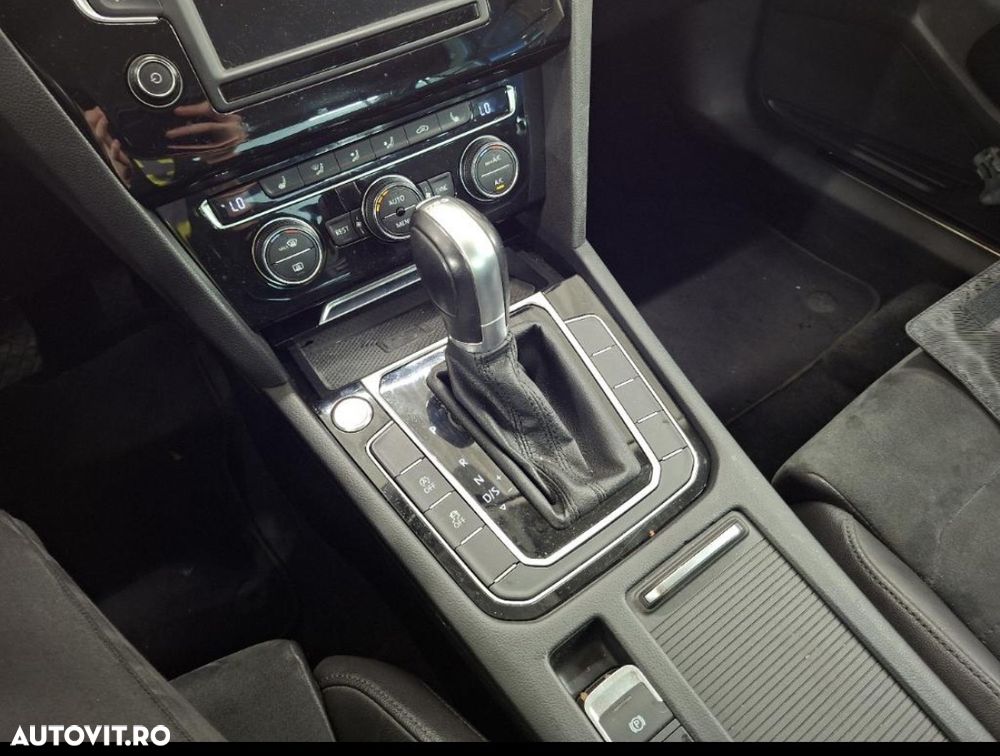 Volkswagen Passat 2.0 TDI SCR DSG Highline - 9