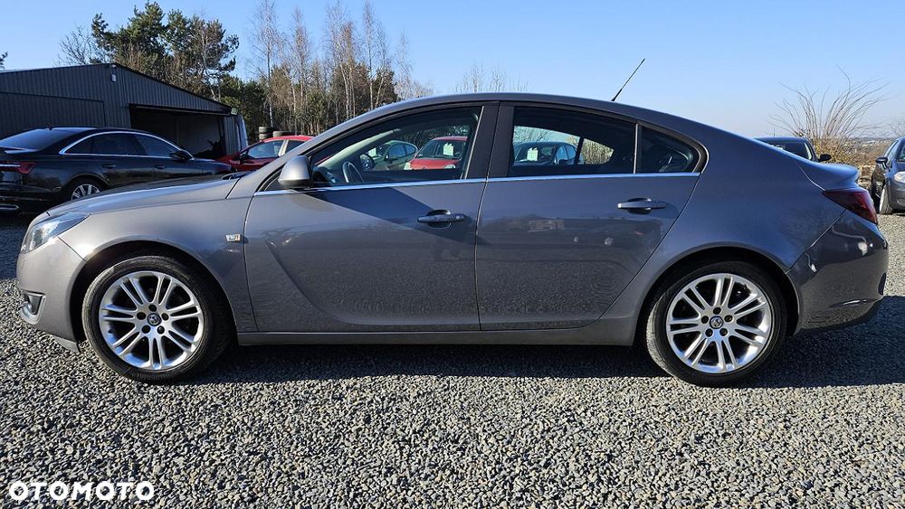 Opel Insignia 2.0 CDTI Enjoy S&S - 11